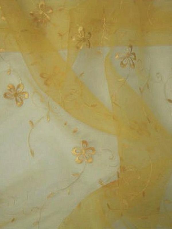 Organza jaune d or fleurs brodees 2 
