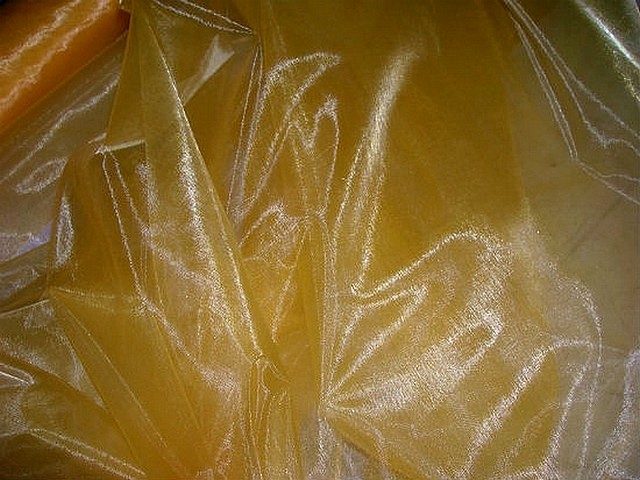 Organza jaune jus d orange 1