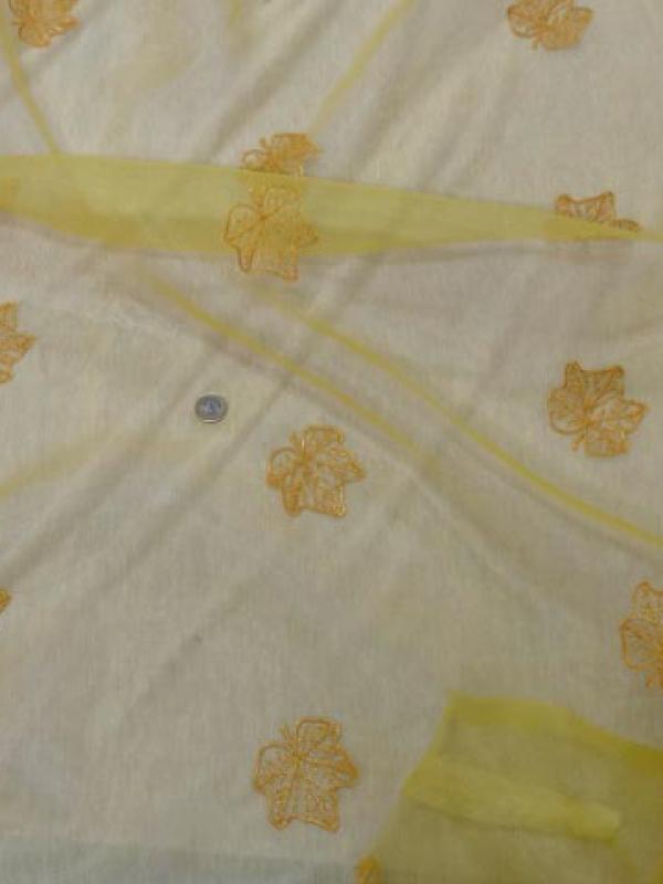 Organza jaune safran surbrode feuille