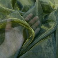 Organza kaki reflets jaunes 3