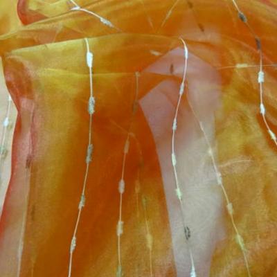 Organza mandarine rouge raye chenille 1 