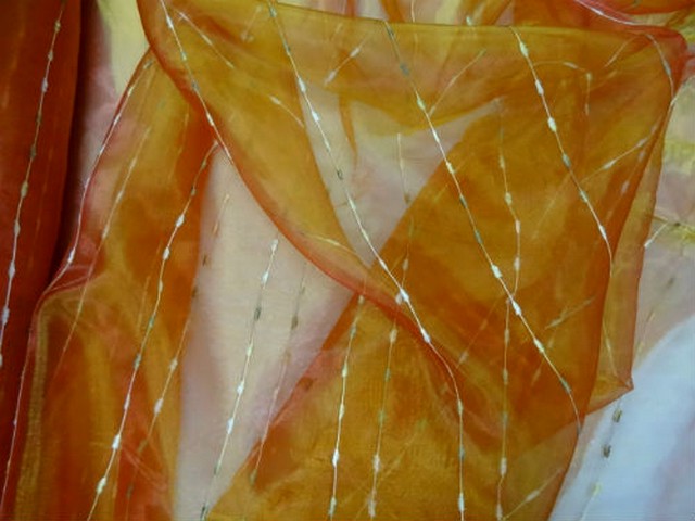 Organza mandarine rouge raye chenille 2 