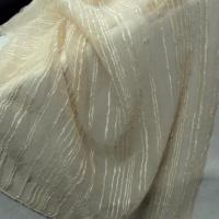Organza plombe nacre teinte creme 1