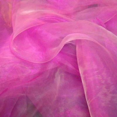 Organza rose magenta et blanc 1 