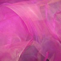 Organza rose magenta et blanc 2