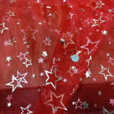 Organza rouge etoiles 5 branches 2 