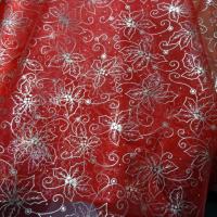 Organza rouge feuilles de houx 