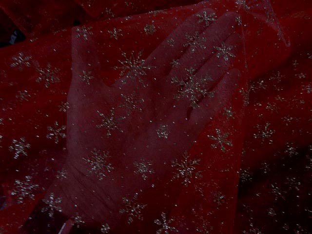 Organza rouge profond flocons paillettes or 2