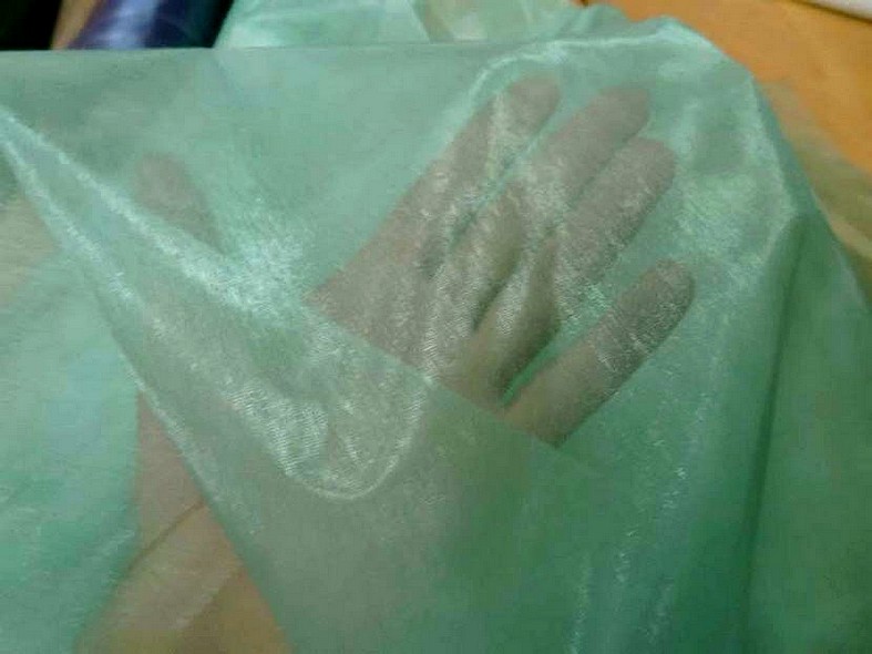 Organza vert menthe glaciale 3