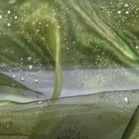 Organza vert olive etoiles relief en applique 1 