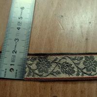 Passementerie beige et vert bronze fleurie 3 
