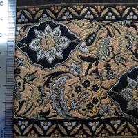Passementerie beige noir or fleurie 2 