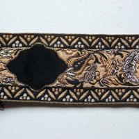 Passementerie frise de cachemire beige or noir 3