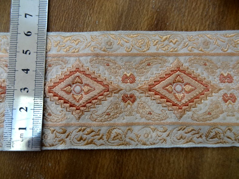 Passementerie rhombe teintes peche rose the 2