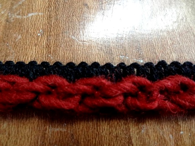 Passepoil bicolore noir bordeaux en laine torus 1