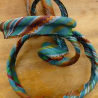 Passepoil satin raye bleu canard ocre 1