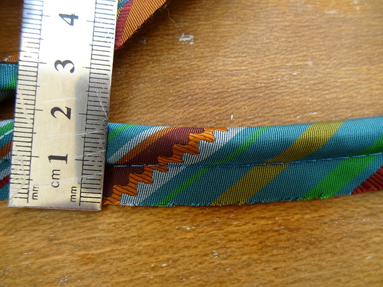 Passepoil satin raye bleu canard ocre 2