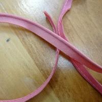 Passepoil tous textiles rose chaud 2