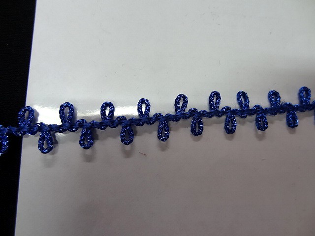 Picot double en rayonne et lurex saphir 2