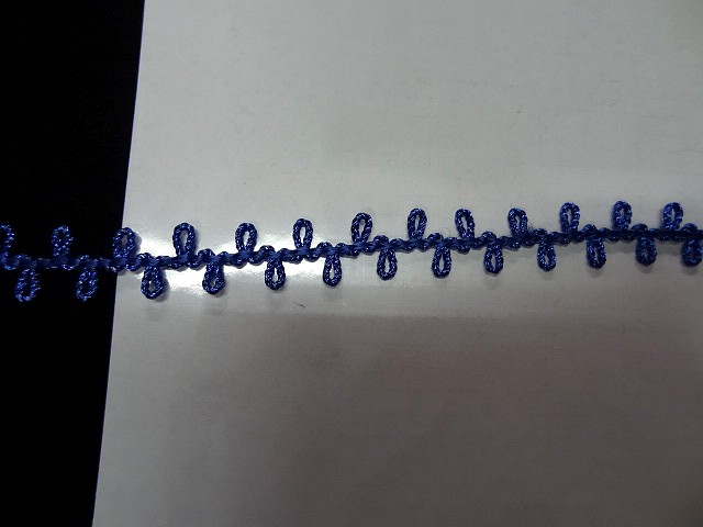 Picot double en rayonne et lurex saphir 3