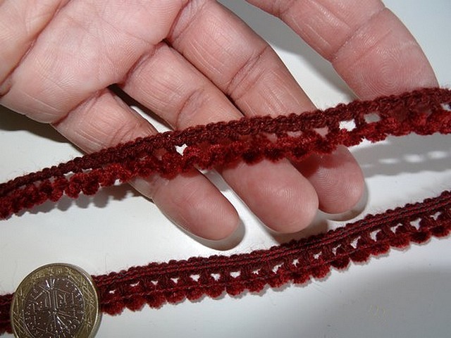 Picot elastique velours chenille bordeaux