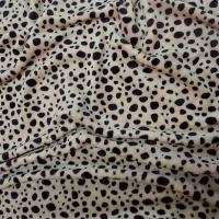 Polaire doudou beige ocre clair tachete noir 4