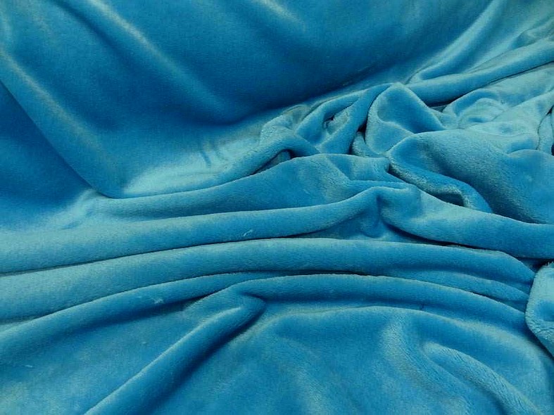 Polaire doudou bleu celeste 2