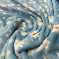 Polaire doudou bleu ciel motif marguerites 2