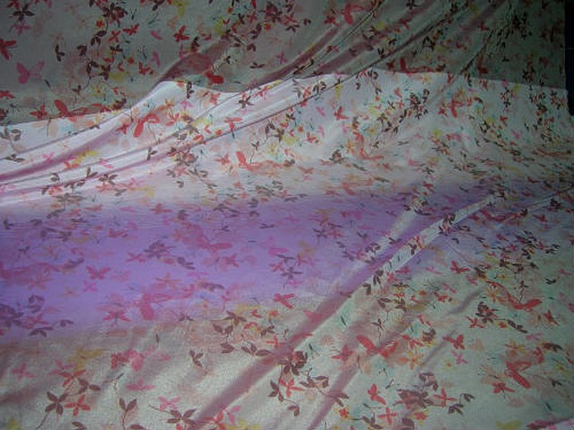 Polyamide coton rose clair fondu lilas motifs papillons 1 