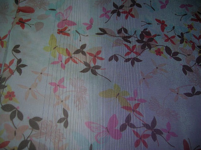 Polyamide coton rose clair fondu lilas motifs papillons 2