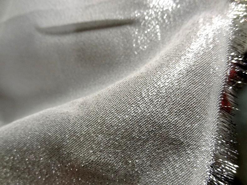 Polyester blanc lame argent 3