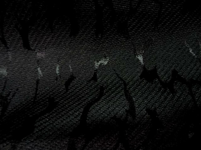 Polyester coton noir aureoles satinees