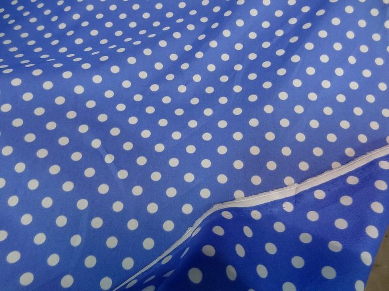 Polyester fin satine bleuet pois blancs 3