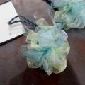 Pompon gland en organza vert d eau et bleu 2 