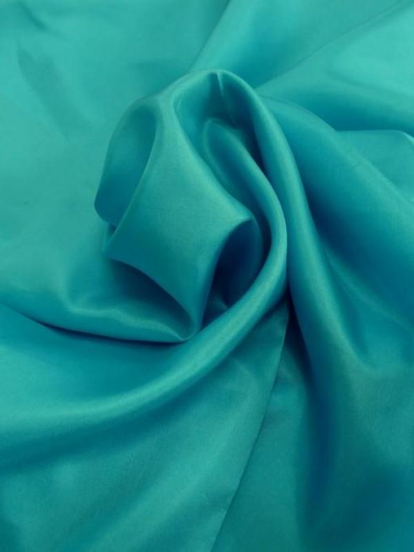 Ponge de soie bleu celeste 1 