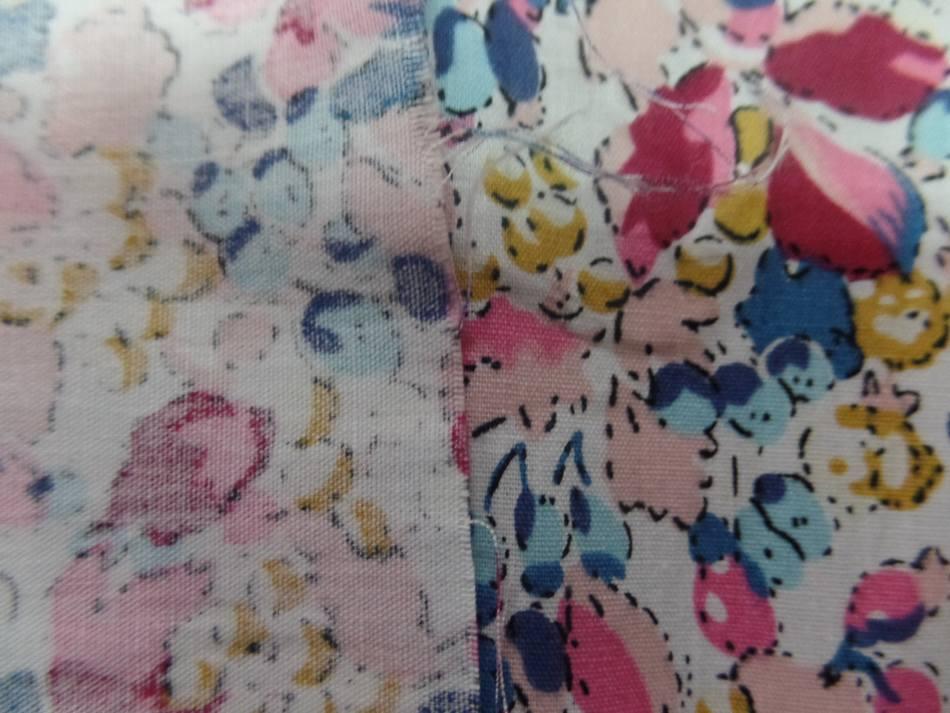 popeline coton blanche imprimé liberty fleurs bordeaux ,bleu ,jaune