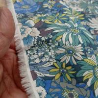 Popeline coton bleu vert floral 1 