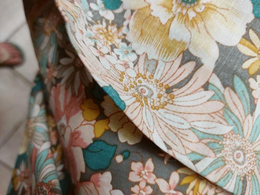 Popeline coton floral saumon et gris bleu 4 1
