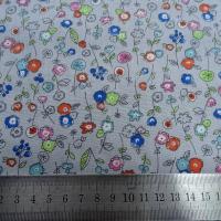Popeline coton fond gris perle fleurs pretty 1