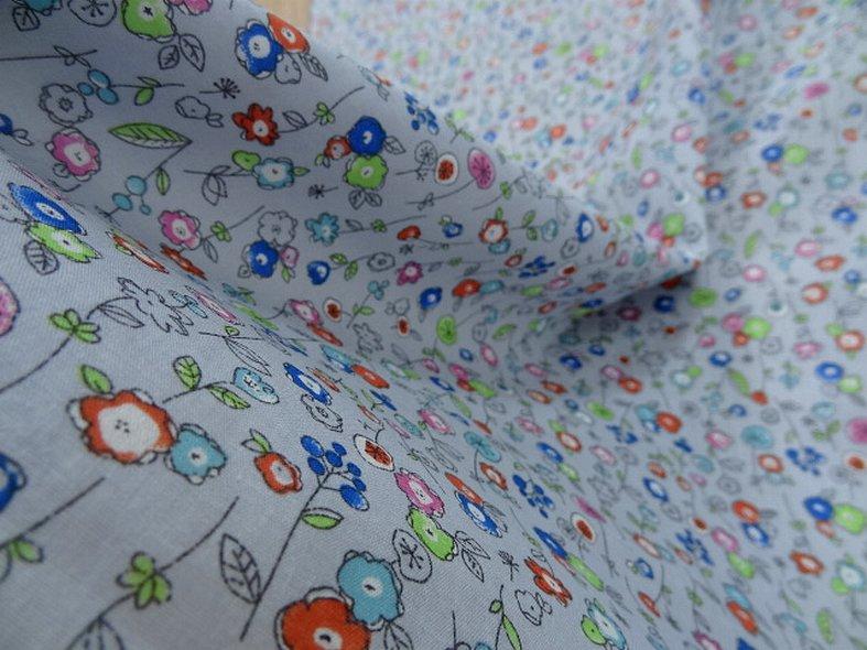 Popeline coton fond gris perle fleurs pretty 2 1