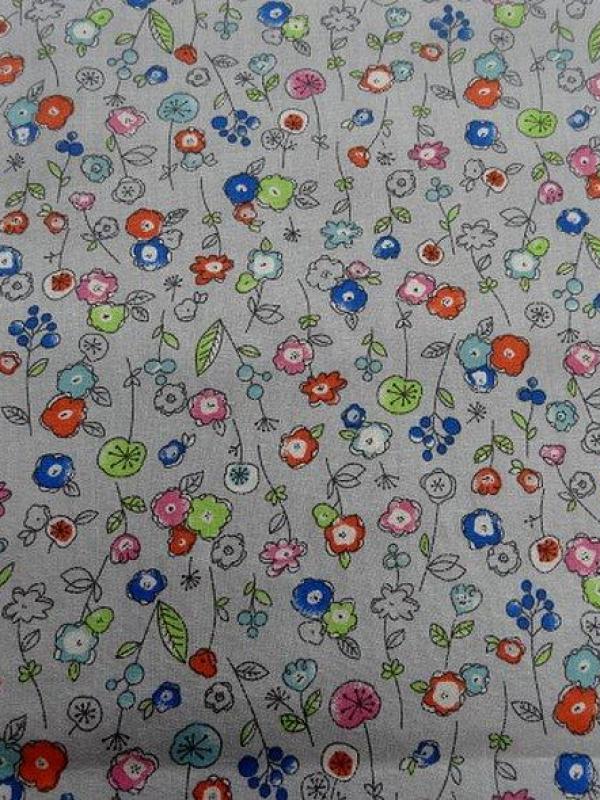 Popeline coton fond gris perle fleurs pretty 3 