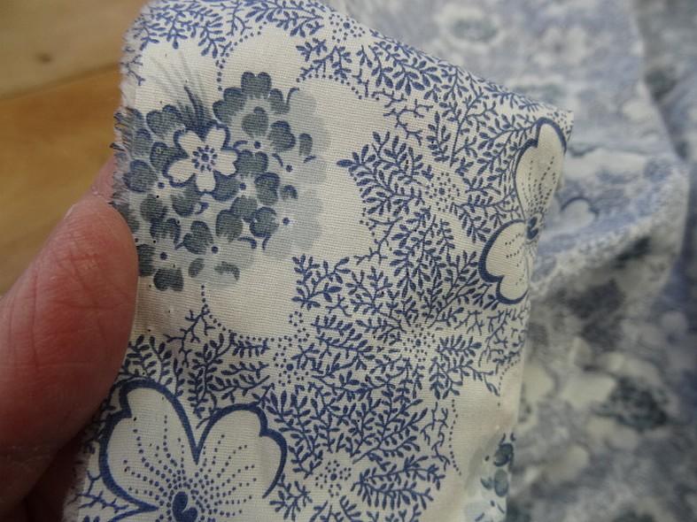 Popeline coton lycra blanc fleuri bleu denim 4 