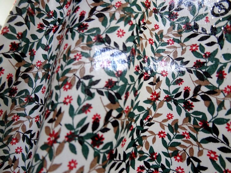 Popeline coton petit feuillage vert sapin et taupe 1