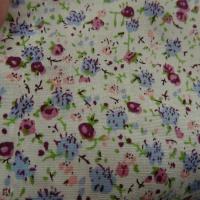 Popeline coton petites fleurs prune et gris bleu 2 