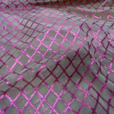 Resille blanche a motifs lurex rose magenta 2 