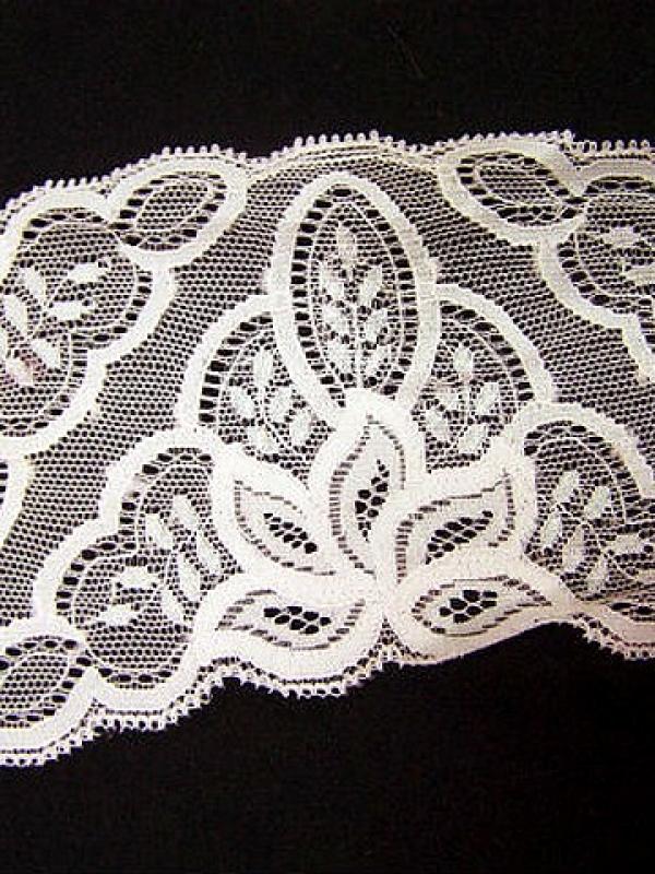 Resille dentelle rose porcelaine 2 