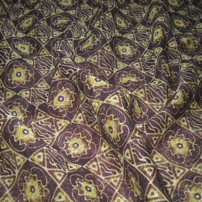 Resille lycra motif africain acajou et safran 1 