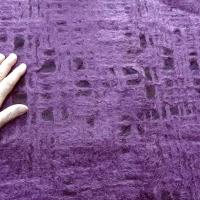 Resille lycra noire et laine angora prune cousu facon geometrique 2 