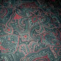 Resille lycra vert chrome rouge motif cachemire 1