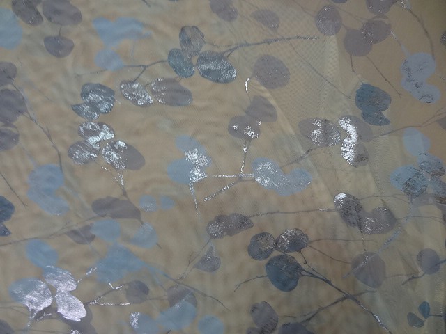 Resille teinte beurre feuillage argente 1